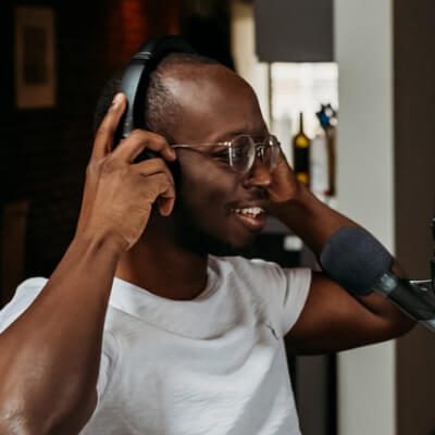 Home podcaster template host img 1